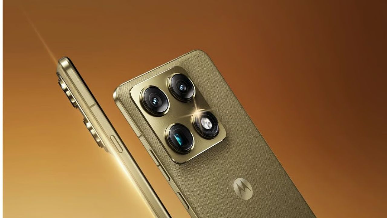 Motorola Signature: ఐకానిక్ స్టైల్.. క్లాసిక్ లుక్.. మోటరోలా సిగ్నేచర్ వచ్చేసింది..!