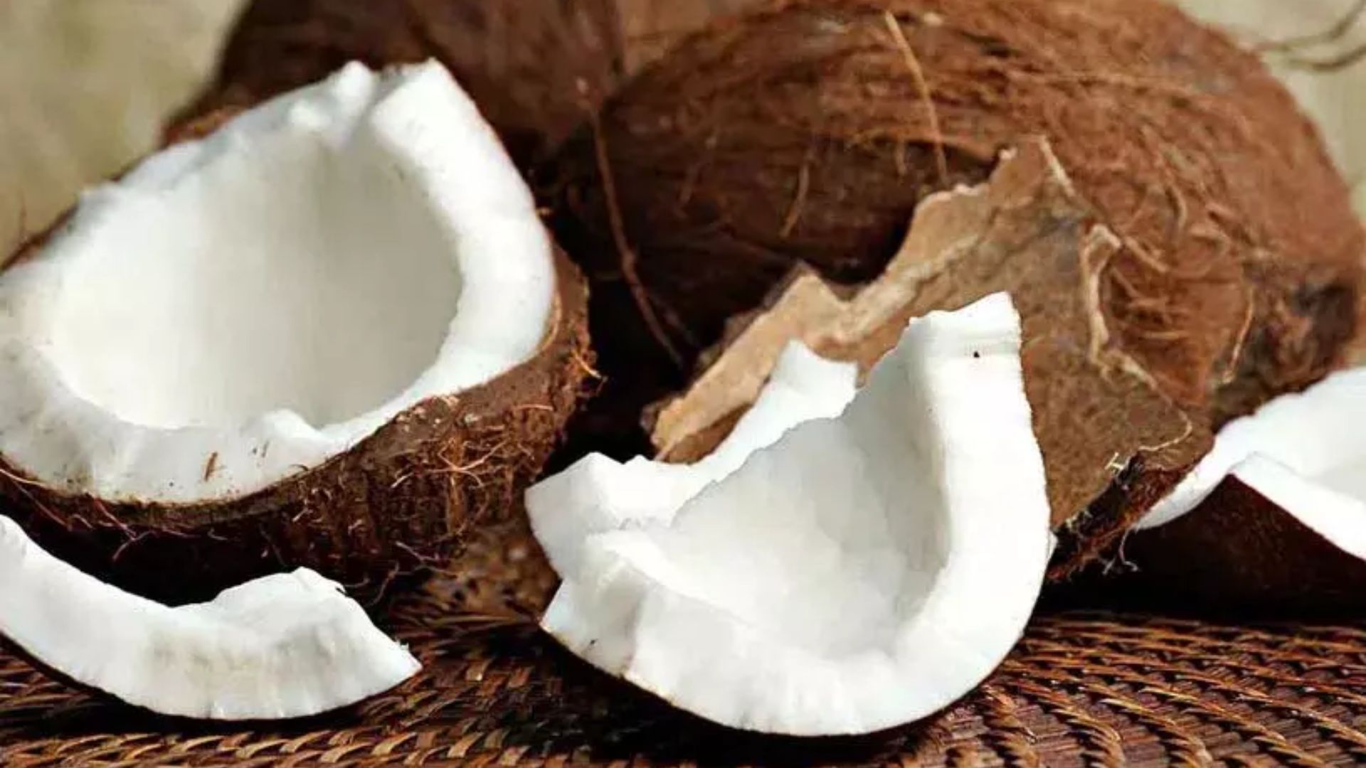 Diabetes: మధుమేహం ఉన్నవారు పచ్చి కొబ్బరి తినవచ్చా..?