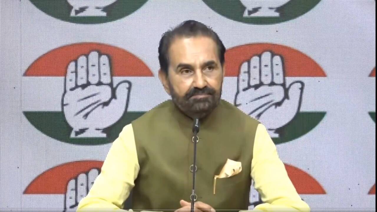 కాంగ్రెస్ 10,000 కోట్ల పన్ను మోసం ఆరోపణలు