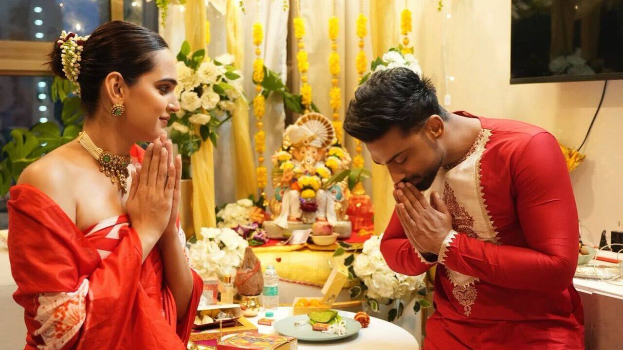 రుషాలీ యాదవ్ మరియు హర్ష్ అరోరాతో ప్రత్యేకమైన సంబరాలు