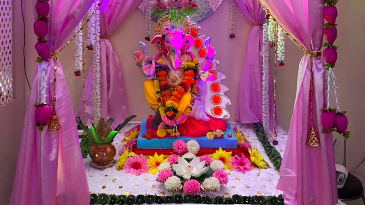 చిన్న ఇంటికి గణేష్ పూజా ఏర్పాట్ల కోసం కొనుగోలు చేయాల్సిన 10 వస్తువులు