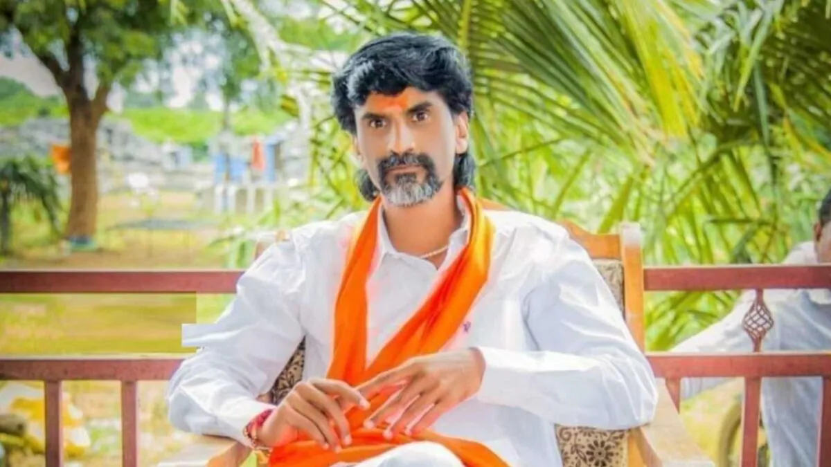మహారాష్ట్రలో మారాఠా క్వోటా ఉద్యమాన్ని పునరుద్ధరించేందుకు ముంబైకి మోరాటం