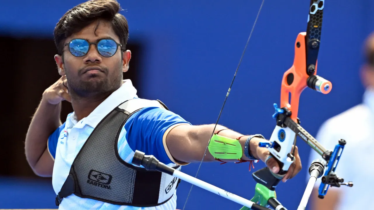 భారత ఆర్చరీలో ధీరజ్ బొమ్మదేవర్ స్వర్ణ పతకం