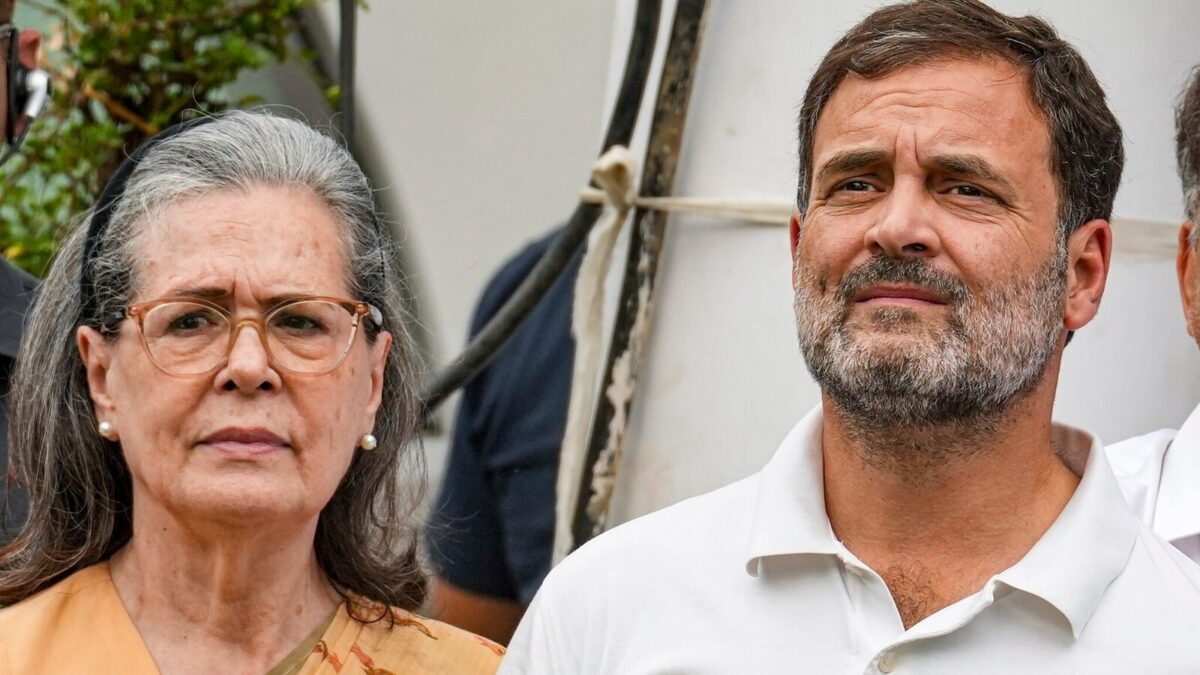 రాహుల్, సోనియా గాంధీ ఎడీ పిటిషన్ పై ప్రశ్నలు