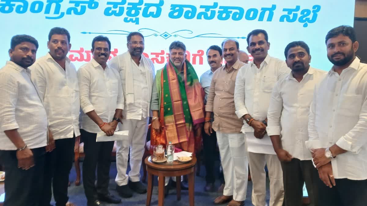 కర్ణాటక సీఎం డీకే శివకుమార్‌కు పాలమూరు మంత్రుల విజ్ఞప్తి