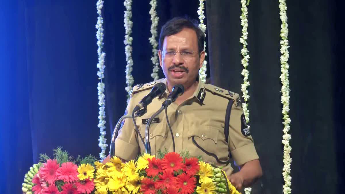 గణేశ్ నిమజ్జనంపై సీపీ సజ్జనార్ ప్రెస్ మీట్ – general గణేశ్ నిమజ్జనంపై సీపీ సజ్జనార్ ప్రెస్ మీట్ – general