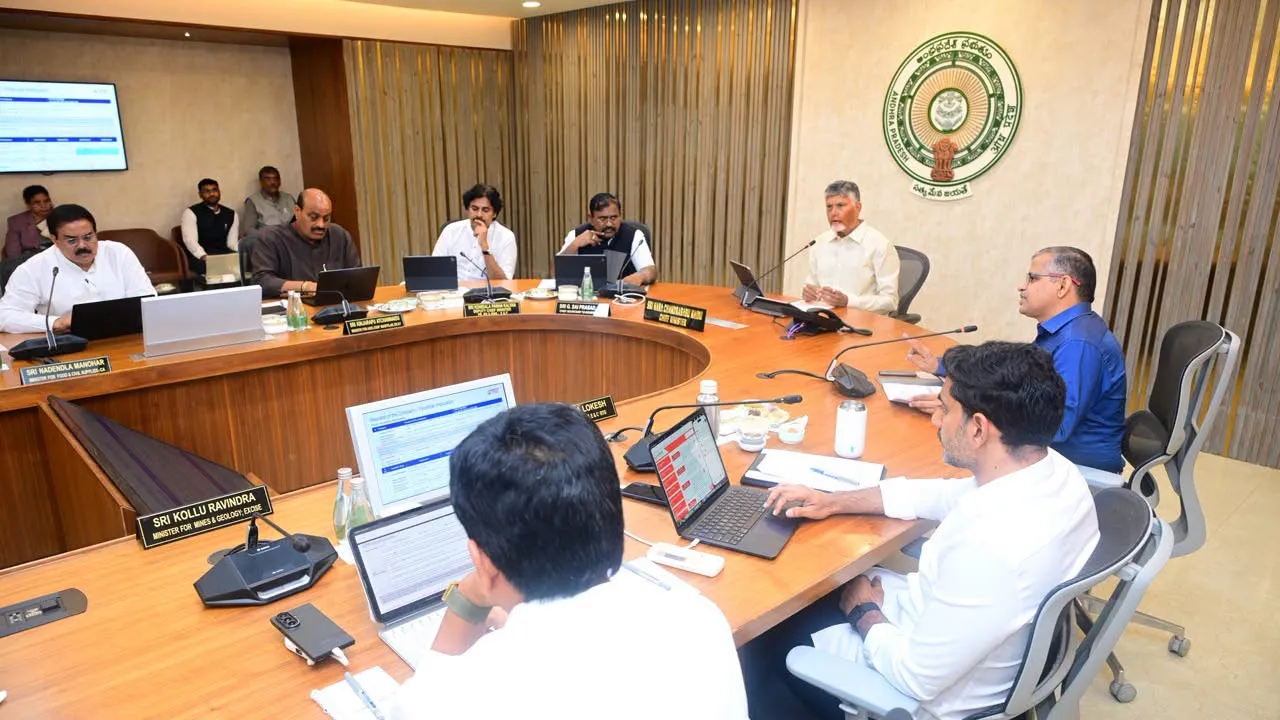 ఉద్యోగులకు డబుల్ బొనాంజా, కొత్తగా 4 పోలీస్ కమిషనరేట్లు – politics ఉద్యోగులకు డబుల్ బొనాంజా, కొత్తగా 4 పోలీస్ కమిషనరేట్లు – politics