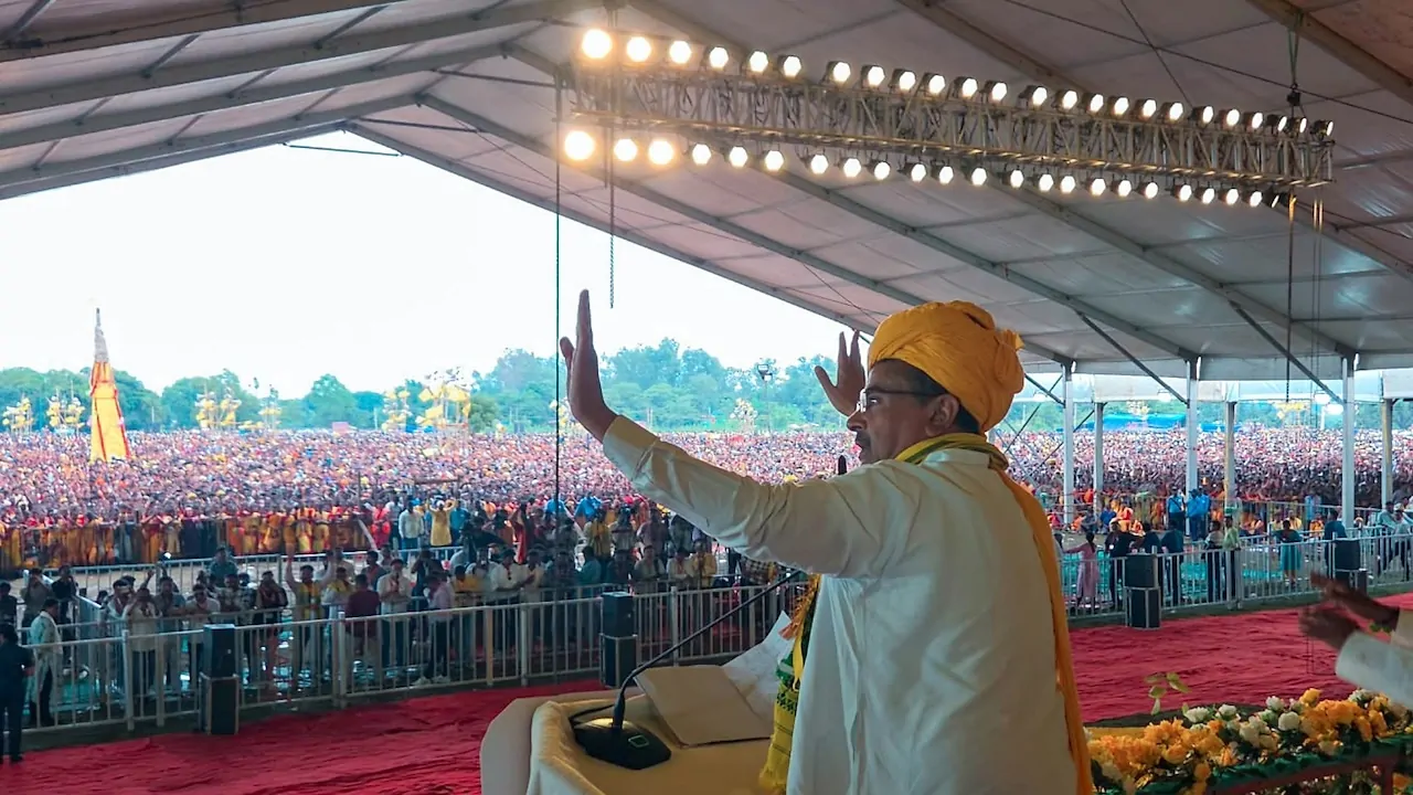 బెంగాల్ ప్రభుత్వం 54 విభాగాల్లో ఒక లక్ష ఉద్యోగాలు సృష్టించనుంది