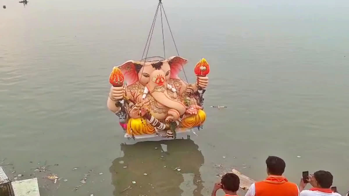 బాలాపూర్‌లో గణేశ్ నిమజ్జనం పూర్తి
