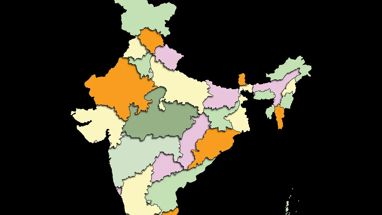 నాలుగేళ్లలో 111 మంది ఎంపీలు, ఎమ్మెల్యేలు పార్టీ మారారు!