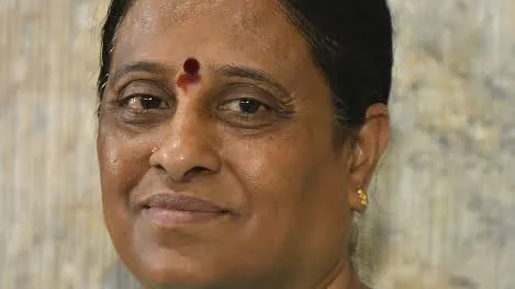 అదుపుతప్పి మాట్లాడితే మహిళలతో కొట్టిస్తా – politics అదుపుతప్పి మాట్లాడితే మహిళలతో కొట్టిస్తా – politics