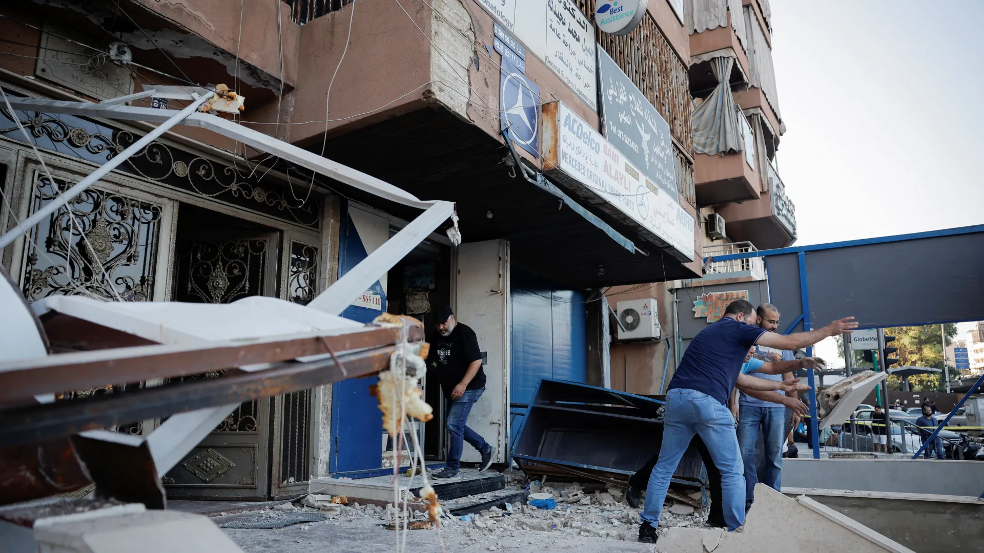 Israel Hamas Ceasefire: మరోసారి దద్దరిల్లిన గాజా.. డ్రోన్లు, యుద్ధ, నిఘా విమానాలతో ఇజ్రాయిల్ దాడి