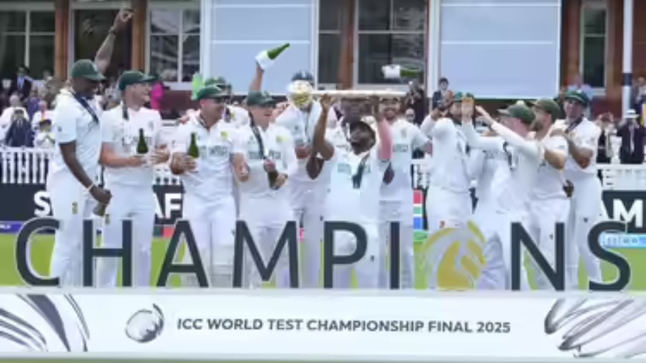 South Africa as World Test Champions: చోకర్స్ కాదు విన్నర్స్.. 27 ఏళ్ల తర్వాత ఐసీసీ ట్రోఫీ ముద్దాడిన సౌతాఫ్రికా..!