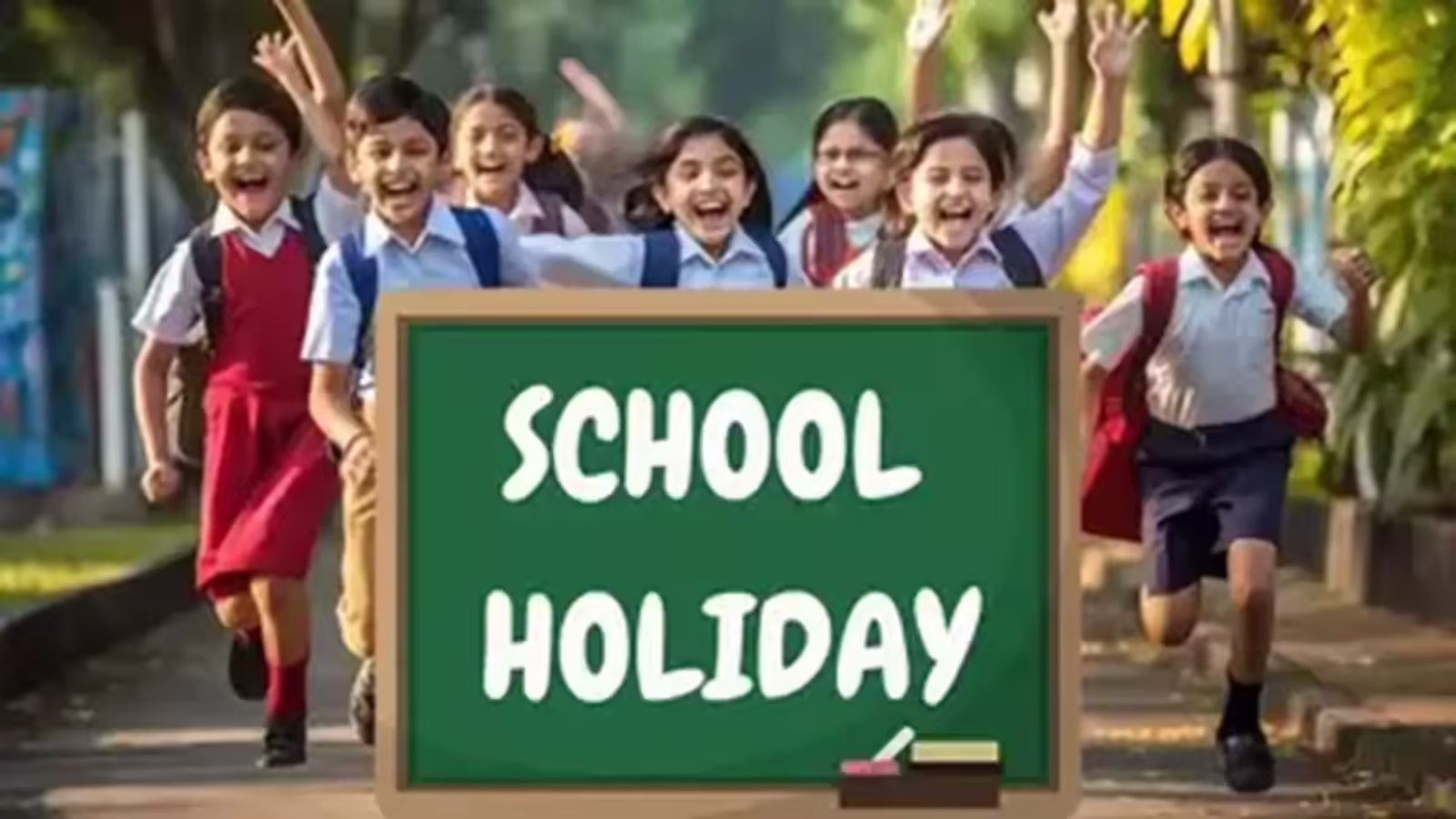 Cyclone Montha School Holidays: ఏపీలో పాఠశాలలకు, కాలేజీలకు సెలవులు పొడిగింపు..!