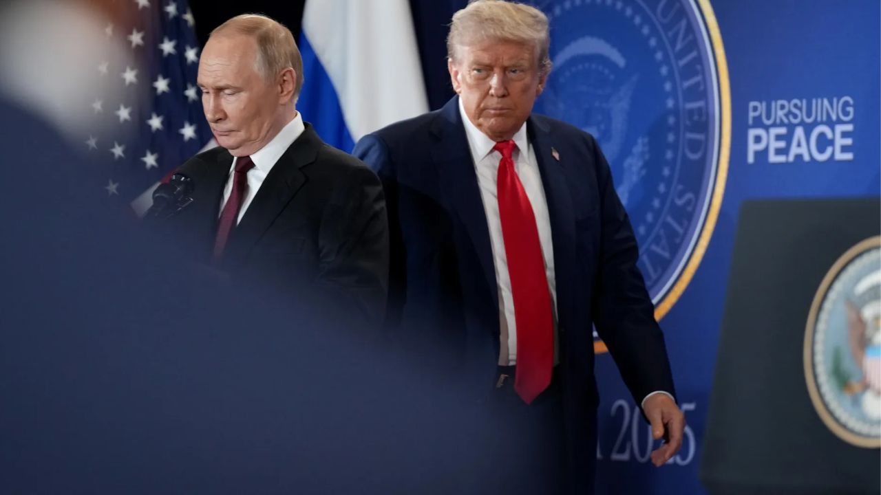 US sanctions : రష్యా ప్రధాన ఆయిల్ కంపెనీలపై యూఎస్ ఆంక్షలు.. వాణిజ్యం చేయకుండా నిషేధం ఉంటుందన్నట్రంప్