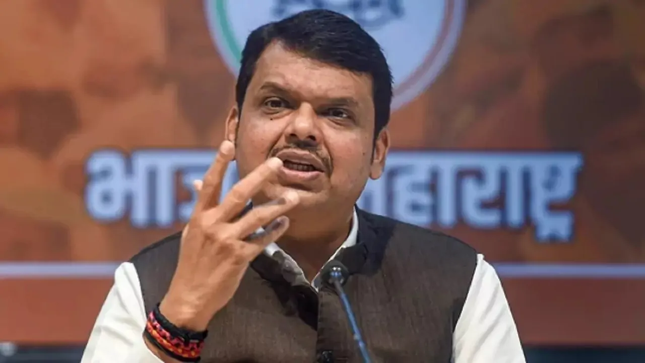 ఉద్ధవ్, రాజ్ ఠాక్రేపై ఫడ్నవీస్ తీవ్ర విమర్శలు – general ఉద్ధవ్, రాజ్ ఠాక్రేపై ఫడ్నవీస్ తీవ్ర విమర్శలు – general