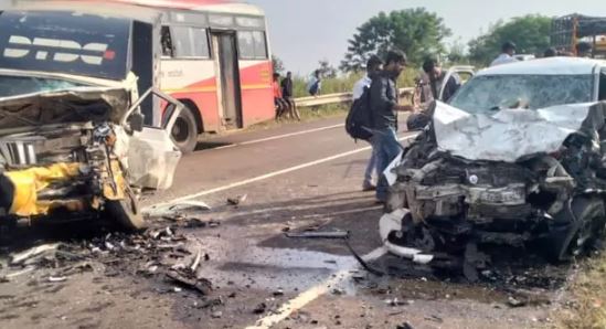 Karnataka Road Accident: ఘోర రోడ్డు ప్రమాదం.. నలుగురు తెలంగాణవాసులు మృతి!