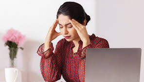 యాంత్రిక జీవనంలో మనుషులు ఒత్తిడికి లోనవడం కూడా అంతే యాంత్రికంగా మారిపోయింది.