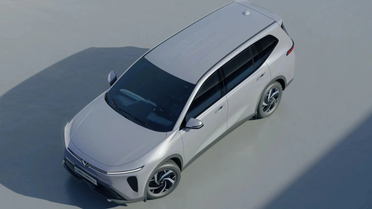 VinFast Limo Green MPV: ఏనుగు లాంటి కారు.. మొదటిసారి రోడ్లపై కనిపించింది..!