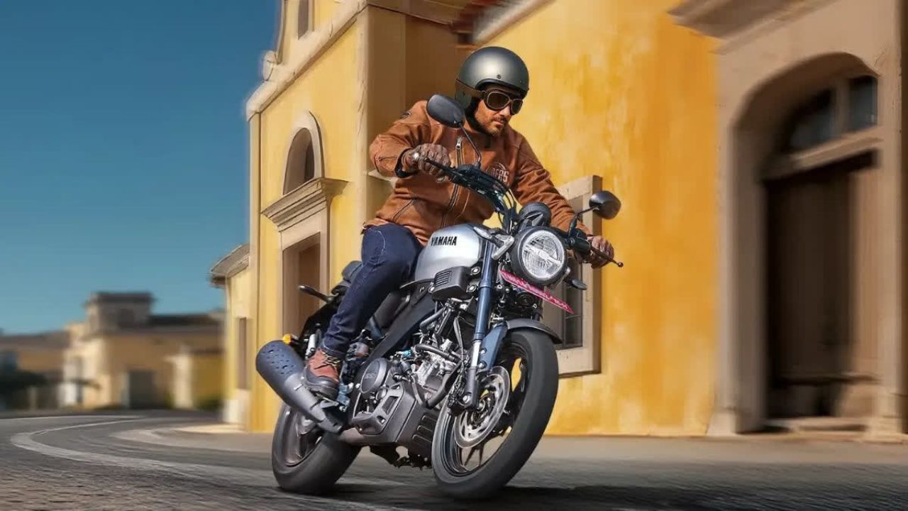 Yamaha FZ Rave: అద్భుతమైన ఫీచర్లు.. యమహా నుంచి కొత్త బైక్.. బడ్జెట్‌లో స్పోర్టీ లుక్..!
