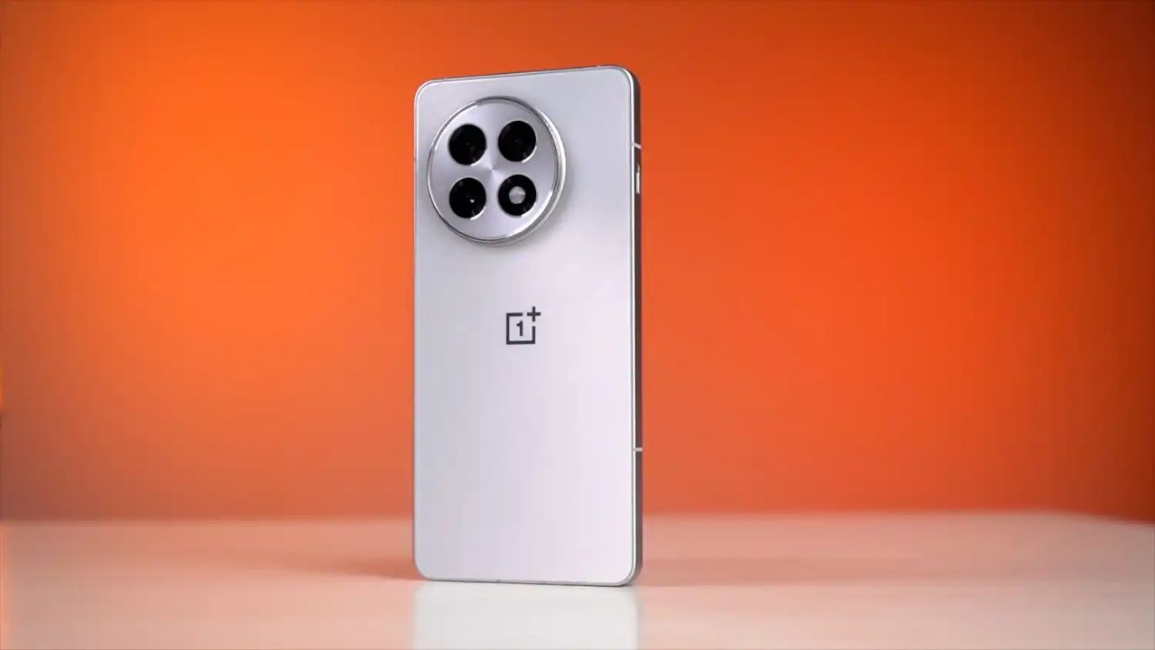 OnePlus 13R: అస్సలు తగ్గొద్దు తమ్మీ.. వన్‌ప్లస్ 13ఆర్‌పై భారీ డిస్కౌంట్.. దిమ్మతిరిగే పోద్ది..!