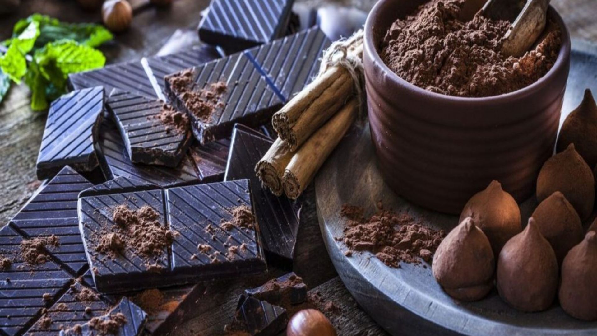 Dark Chocolate: చాక్లెట్‌ లవర్స్‌కు గుడ్‌ న్యూస్‌.. చాక్లెట్‌ తింటూనే బరువు తగ్గొచ్చు..!