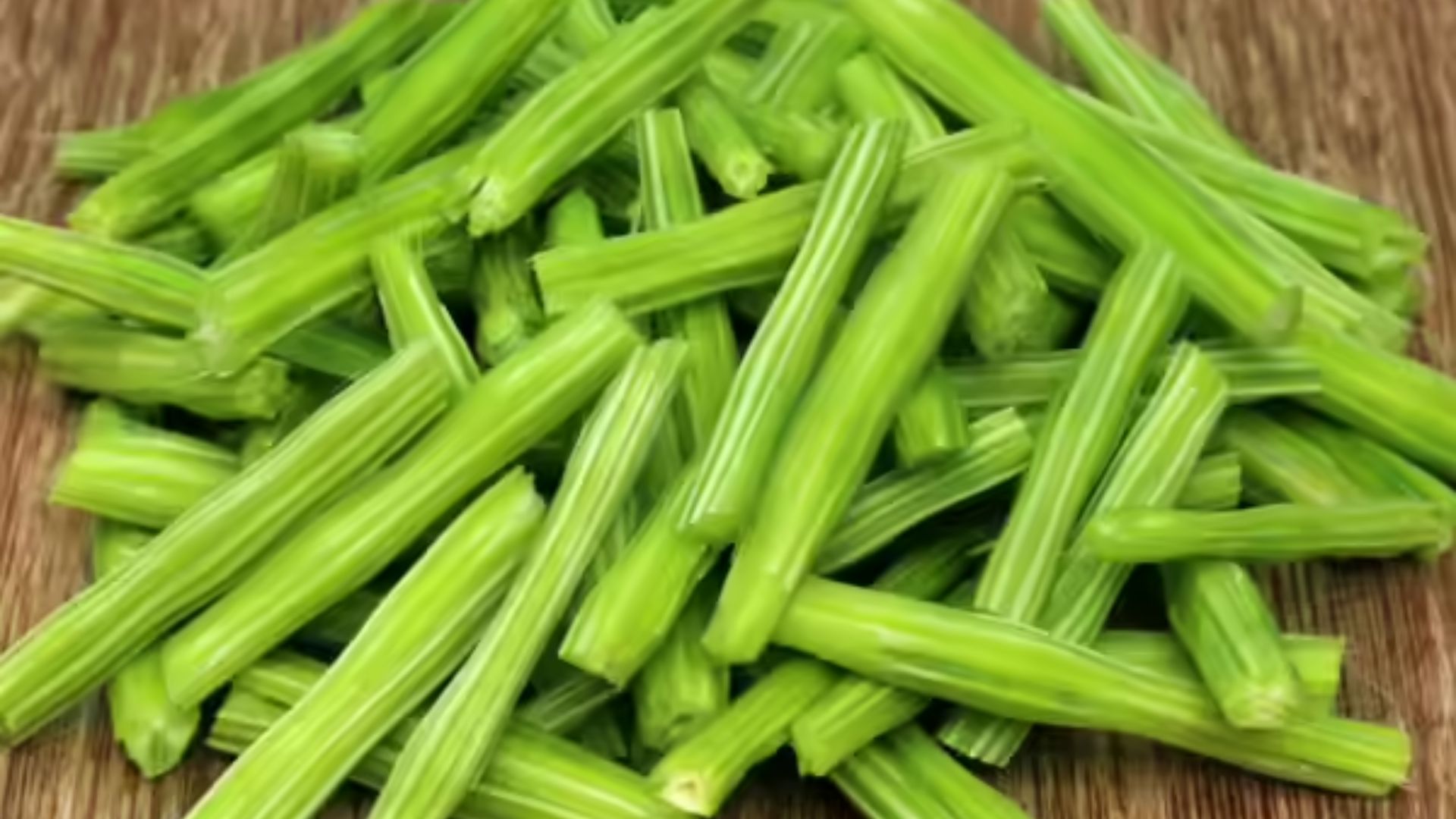 Drumstick: వామ్మో.. ఈ సమస్యలు ఉన్నవారు పొరపాటున కూడా మునక్కాయ తినకూడదు..! ఎందుకంటే..?