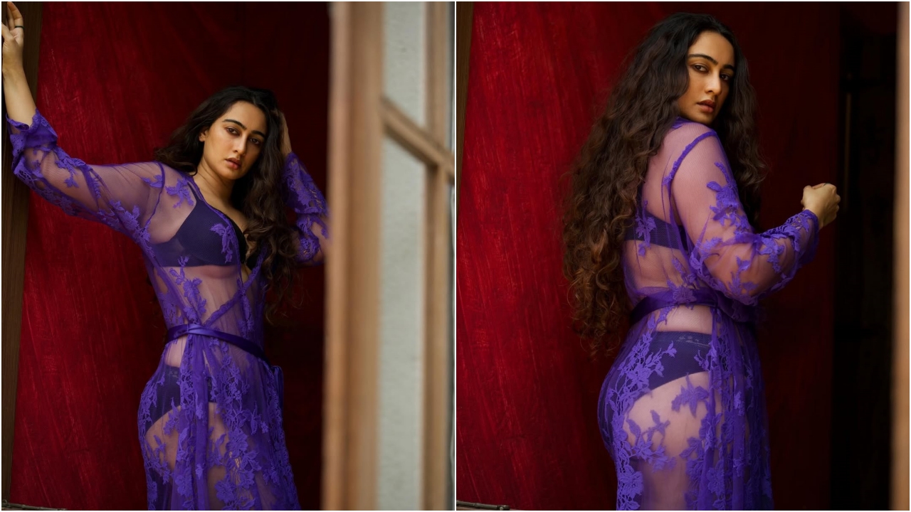 బికినీలో సెగలు పుట్టిస్తోన్న మేఘా శుక్లా