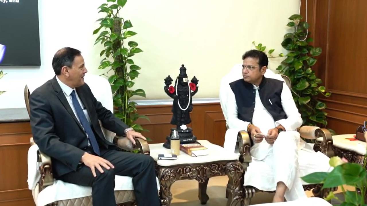 Duddilla Sridhar Babu: ఐటీ, ఫార్మా, క్రీడల్లో సహకారానికి సంసిద్ధం.. క్యూబా రాయబారితో భేటీలో మంత్రి శ్రీధర్ బాబు