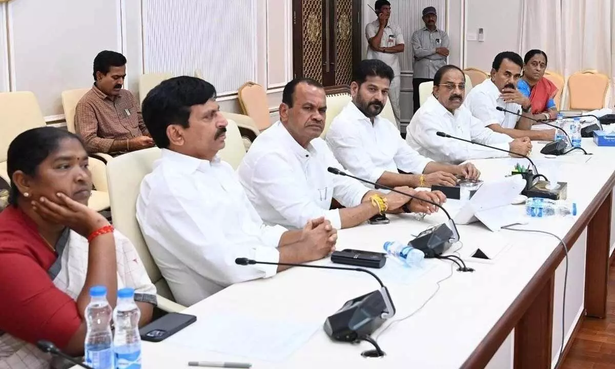 Telangana Cabinet Meeting: సీఎం రేవంత్ అధ్యక్షతన రాష్ట్ర కేబినేట్ భేటీ.. కీలక అంశాలపై చర్చ