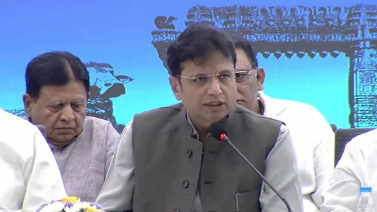 TG:2047 నాటికి 3 ట్రిలియన్ ఎకానమీగా ఎదగాలన్నదే మా లక్ష్యం: ఐటీ మంత్రి శ్రీధర్ బాబు