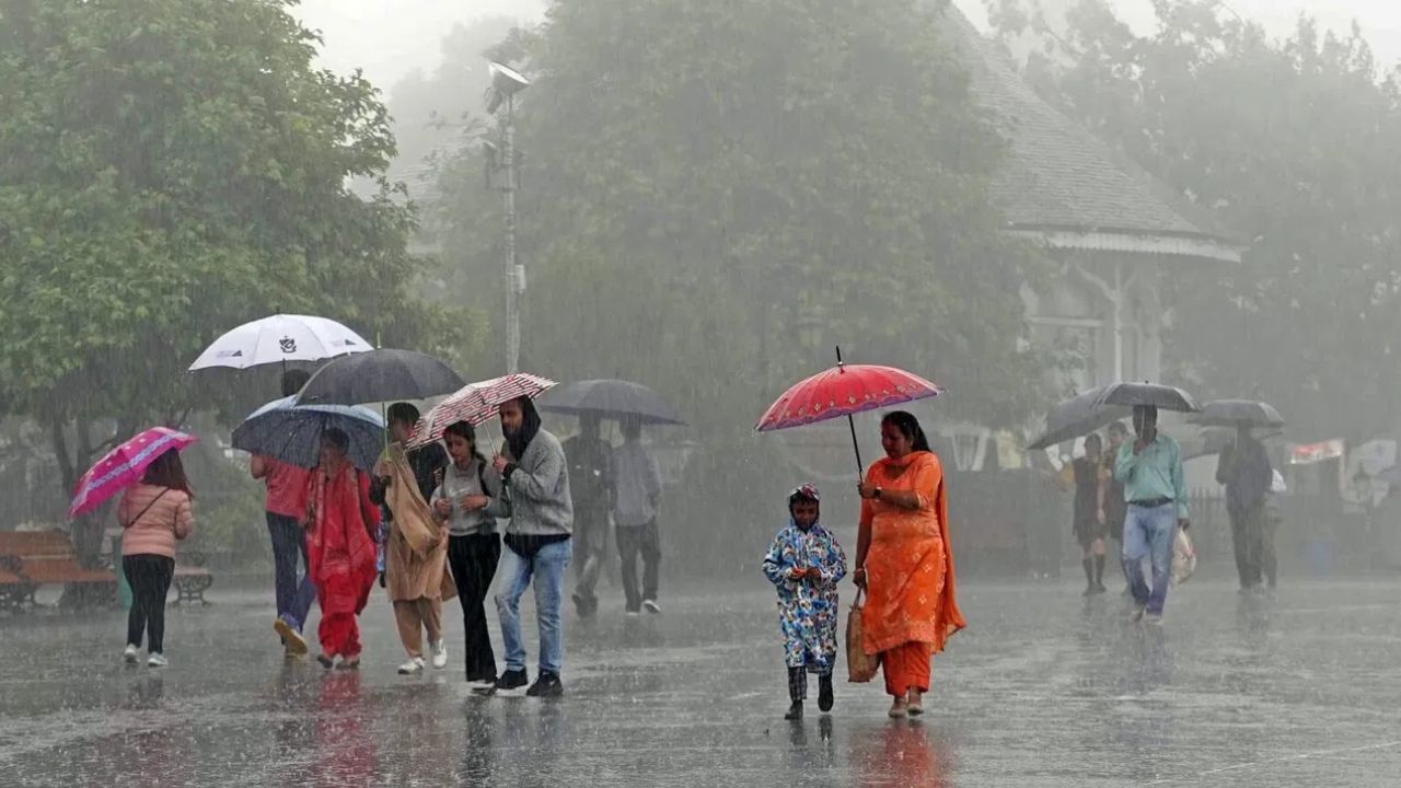 Weather Update: అల్పపీడనం ఎఫెక్ట్‌..  5 రోజులు పాటు వర్షాలు