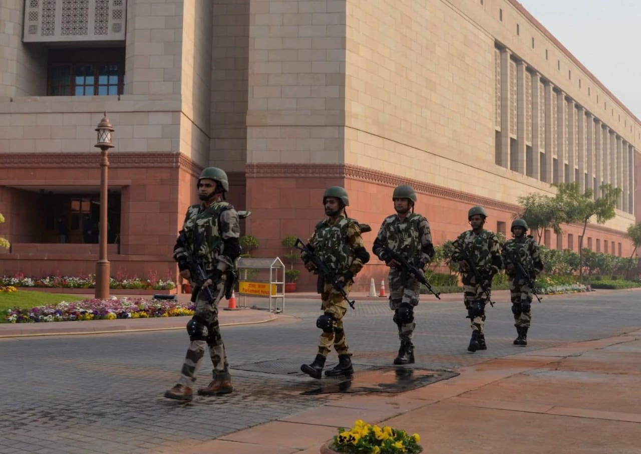Parliament Security: డిసెంబర్ 1 నుంచి పార్లమెంటు సమావేశాలు.. భద్రత  మరింత పటిష్టం