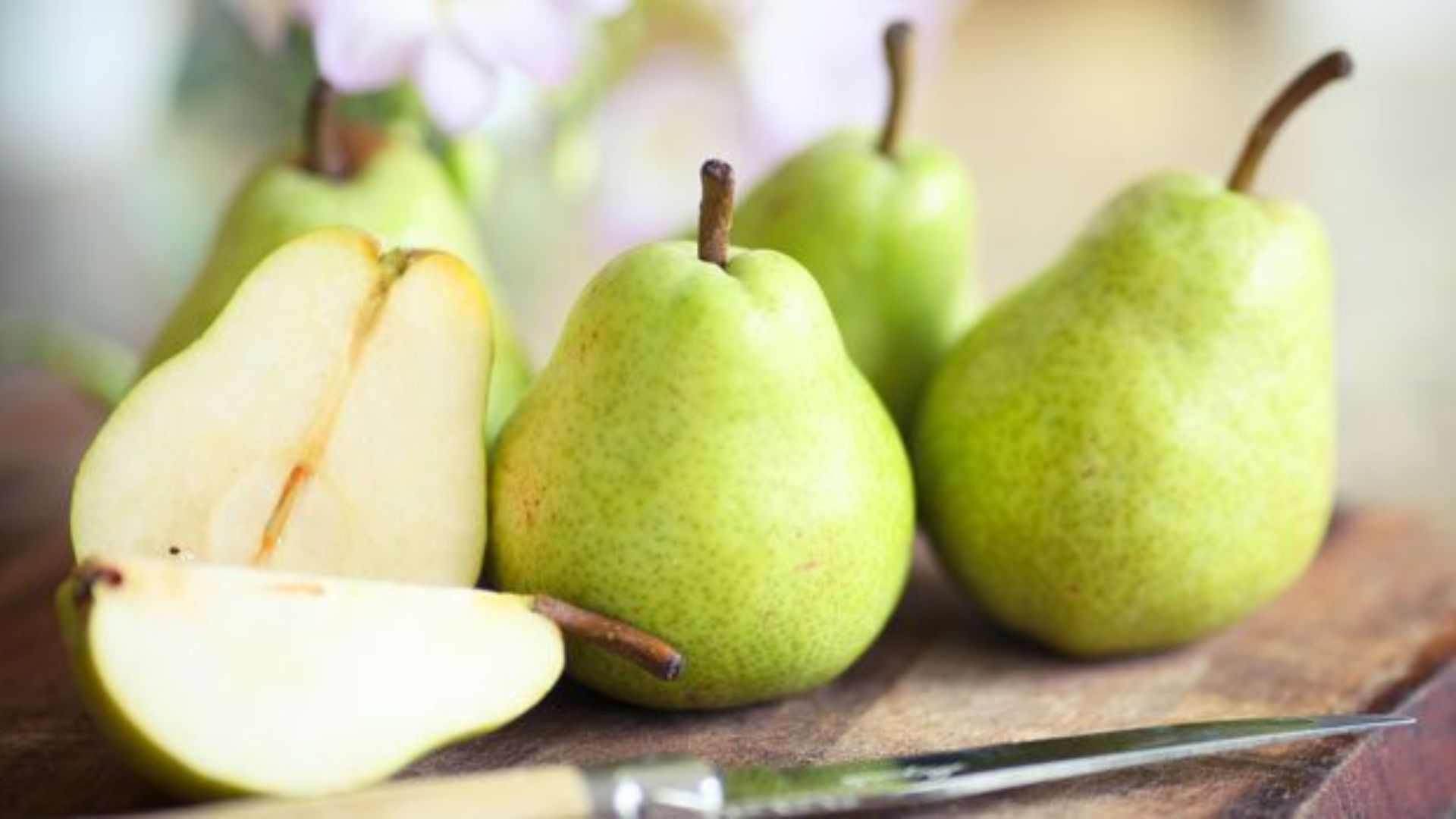 Benefits Of Pears: పియర్స్ ఫ్రూట్ తింటే కలిగే బెనిఫిట్స్ ఇవే..!