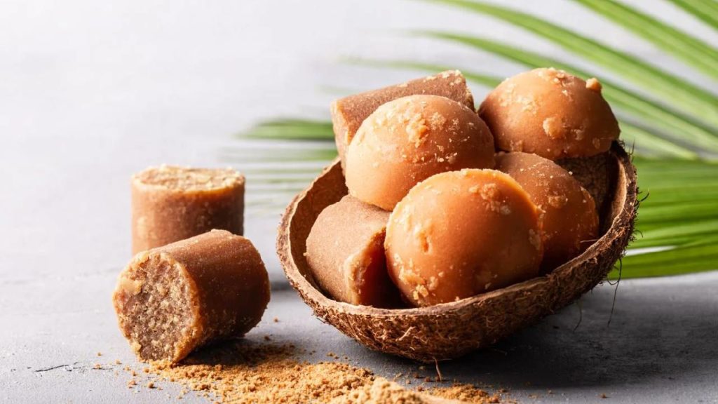 శీతాకాలంలో బెల్లం మ్యాజిక్.. రోజుకో ముక్క తింటే!