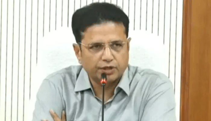 sridharbabu: ప్రజలు బుద్ధి చెప్పినా కేటీఆర్ ఆలోచనల్లో మార్పు రావడం లేదు: మంత్రి శ్రీధర్‌బాబు