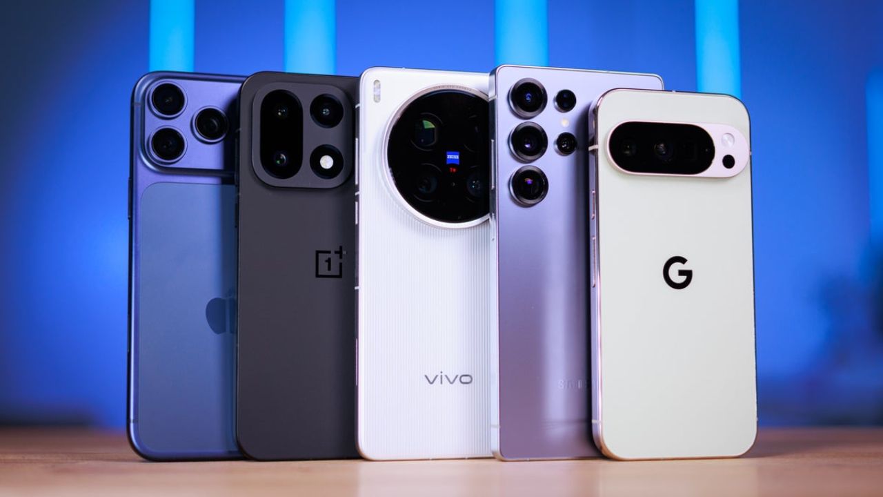 Top 3 Smartphones: 2025లో మార్కెట్‌ని దున్నేసిన ఫోన్లు.. మంచి కెమెరా, బిగ్ బ్యాటరీ.. ఈ మూడే కొనండి..!