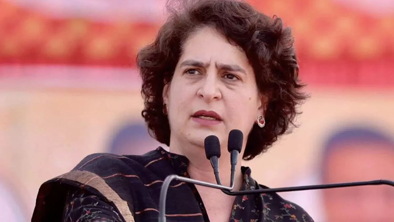 Priyanka Gandhi:ఉపాధి హామీ పథకం పేరు మారిస్తే ప్రయోజనమేంటీ.. ప్రియాంకా గాంధీ సంచలన వ్యాఖ్యలు