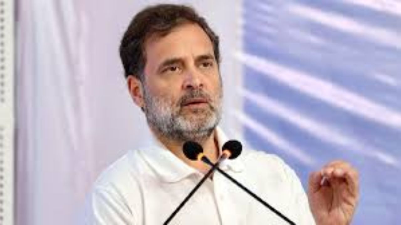 Rahul Gandhi:బీజేపీ ఓటు చోరీకి పాల్పడుతంది.. రాహుల్ గాంధీ కేంద్రంపై విమర్శలు