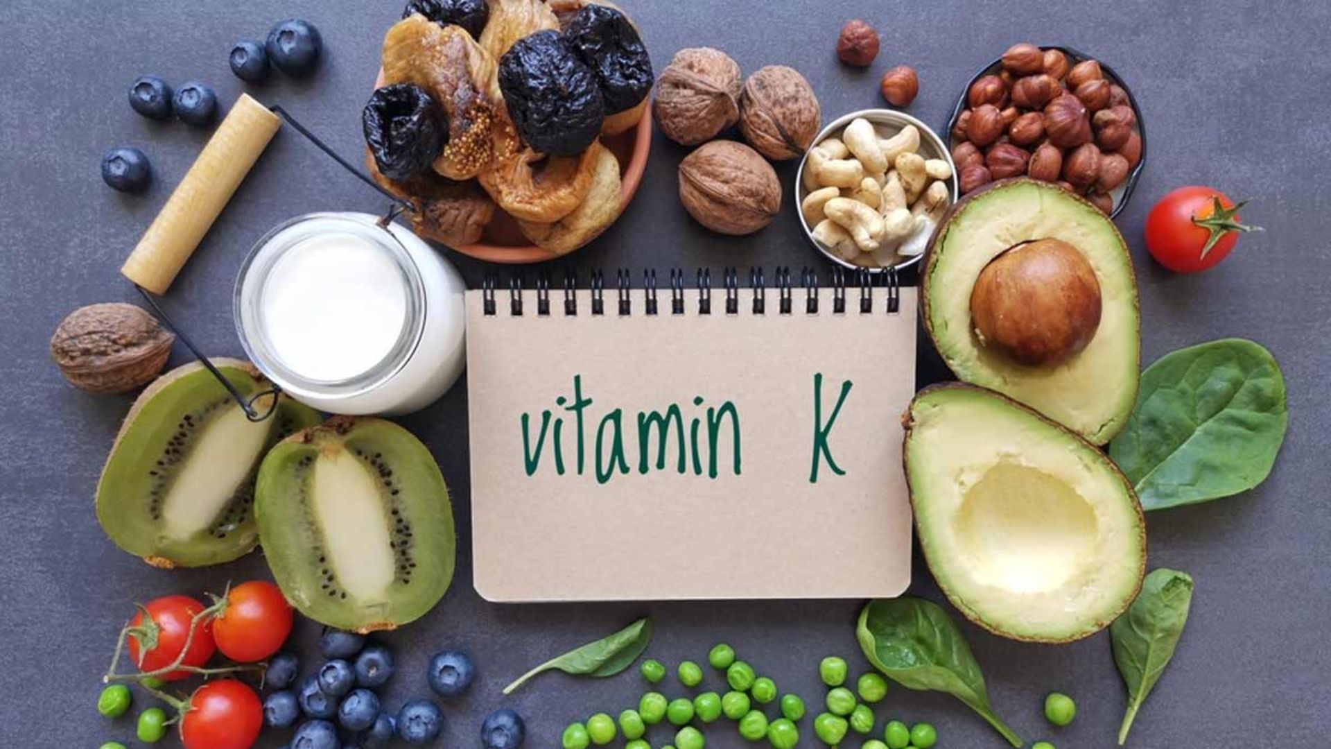 Vitamin k Deficiency: శరీరంలో ఈ లక్షణాలు కనిపిస్తే అస్సలు లైట్‌ తీసుకోకండి.. వేరీ డేంజర్..!