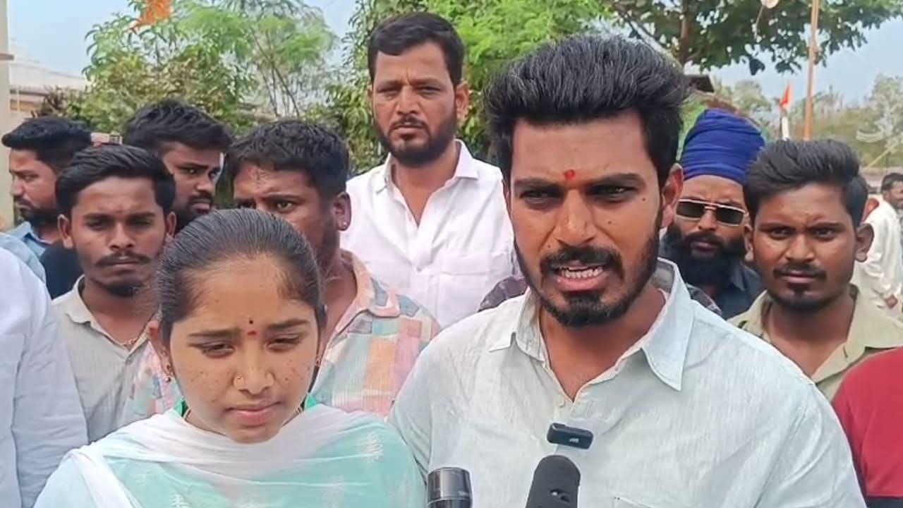 Telangana Sarpanch Elections: ప్రేమ జంటను కలిపిన సర్పంచ్ ఎన్నికలు