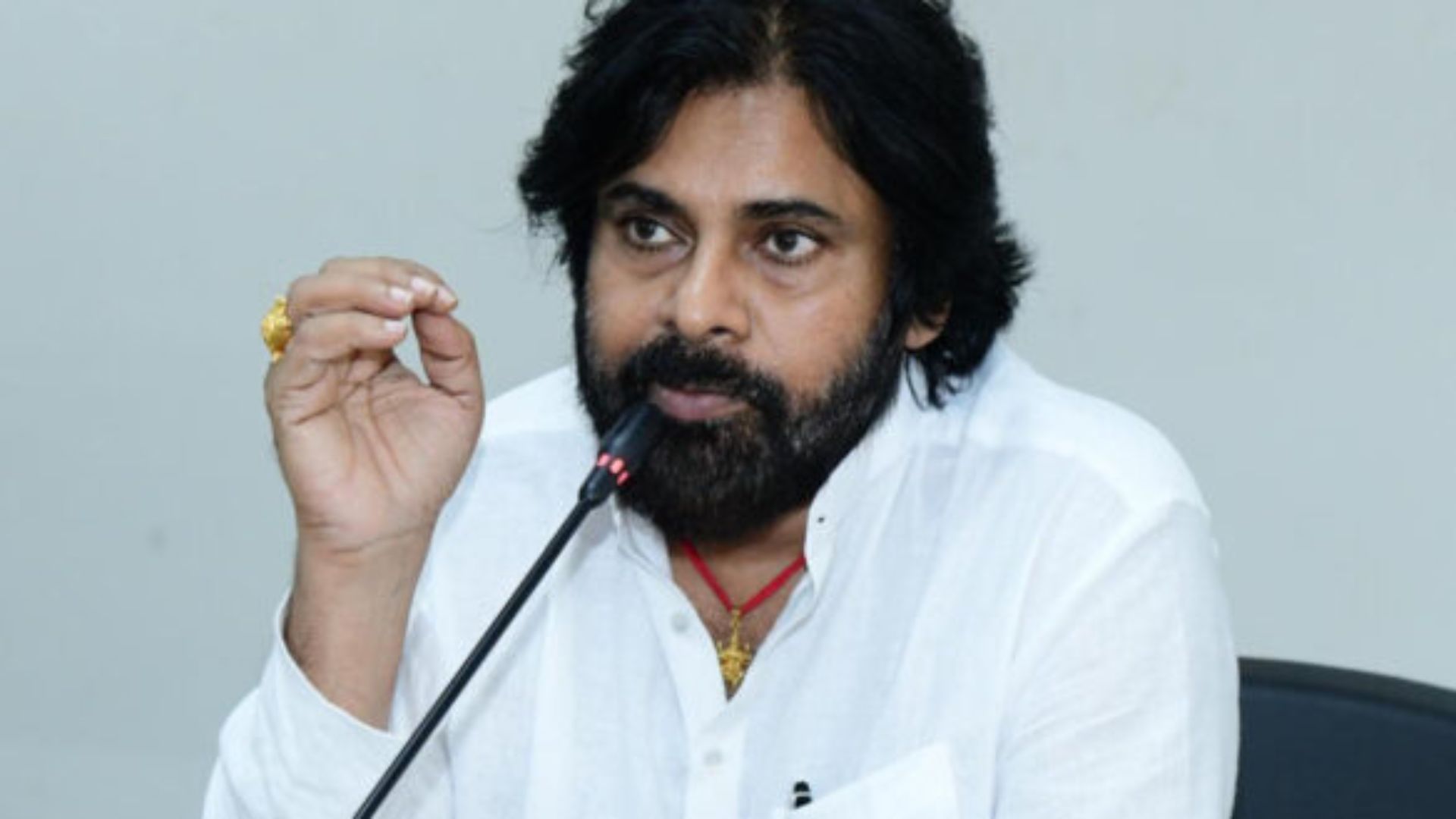 Pawan Kalyan: నేను గుర్తింపు కోసం పనిచేయను.. ప్రజల కోసమే పనిచేస్తా: పవన్